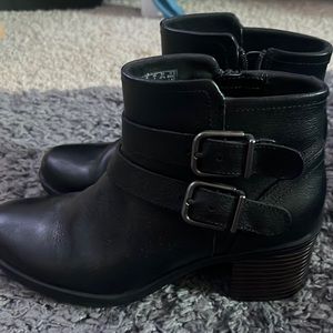 Clarks black bootie leather